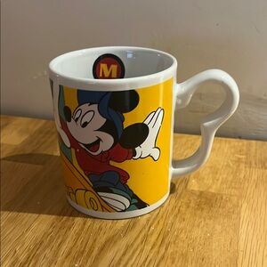 Mickey Skateboard Mug